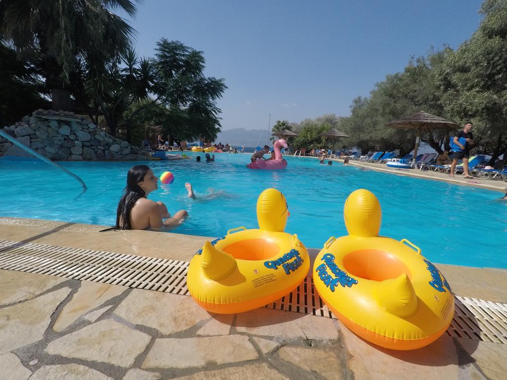 Florida Blue Bay Resort & Spa Psathopyrgos Bagian luar foto