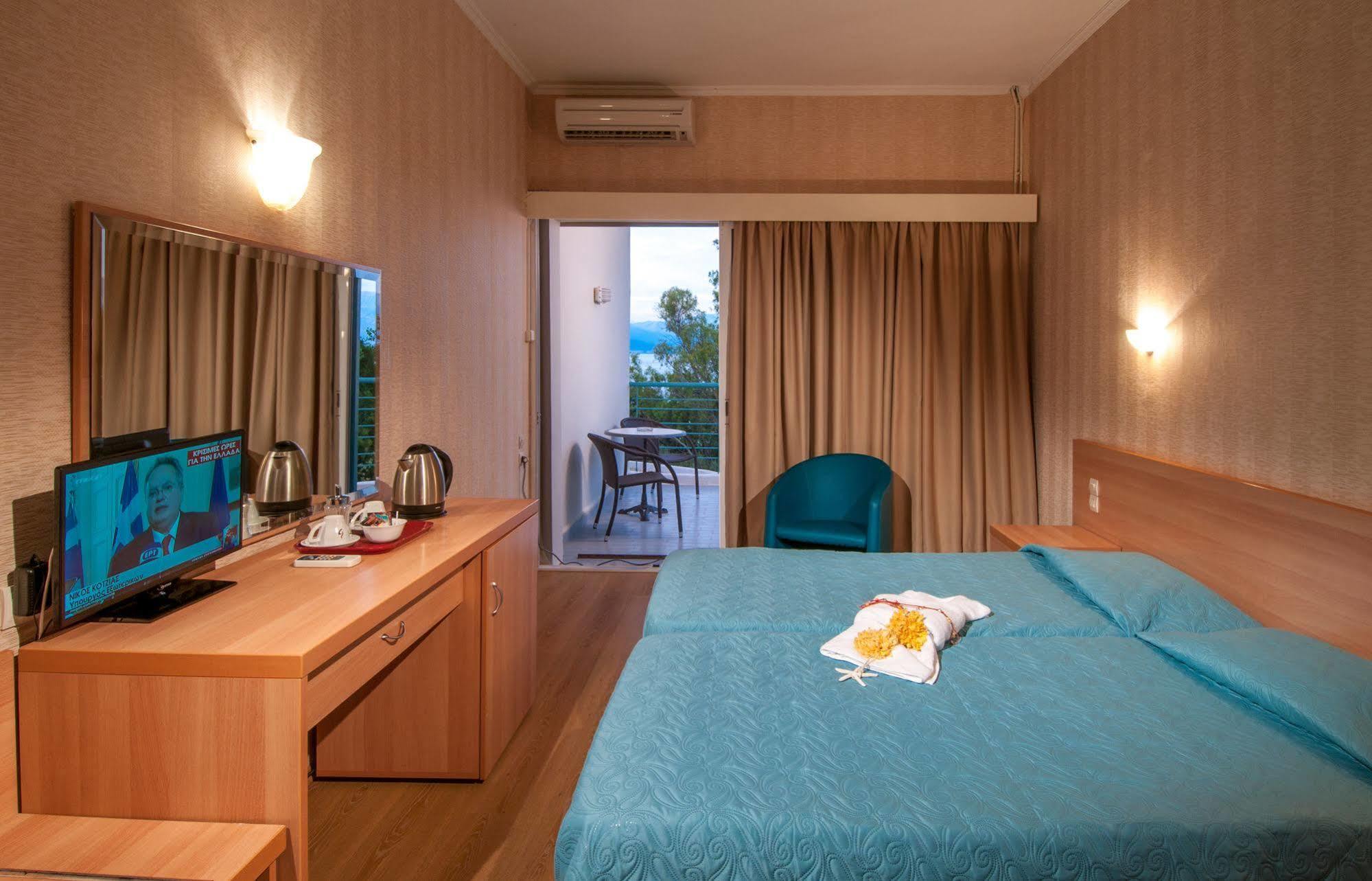 Florida Blue Bay Resort & Spa Psathopyrgos Bagian luar foto